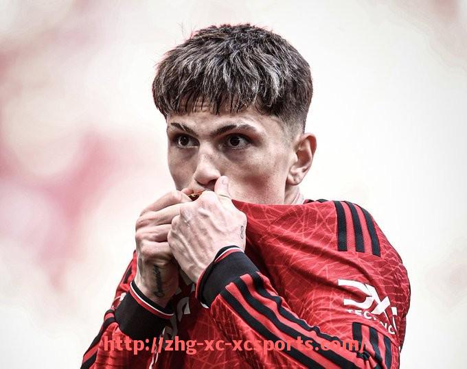 杏彩体育-世俱杯单场最长传球链配合案例赏析与战术执行分析